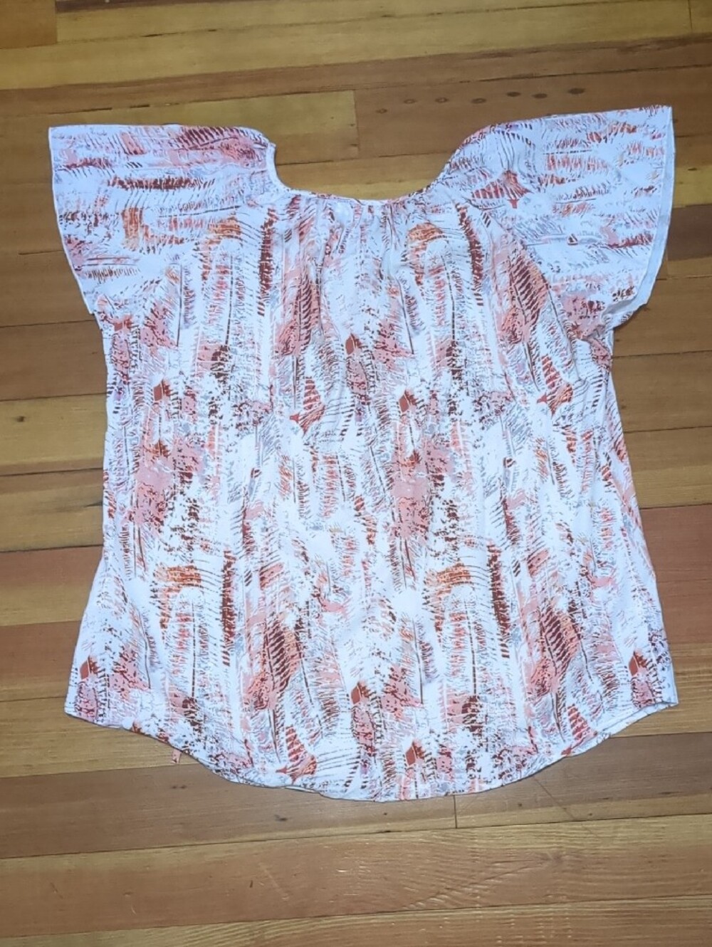 SIMPLE FUN - SIZE XL Flowy Ruffle-Sleeve Blouse - Picture 7 of 14